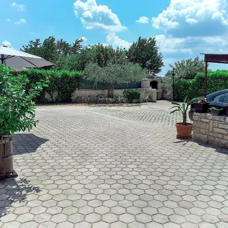 Haus Luana 445s Apartment